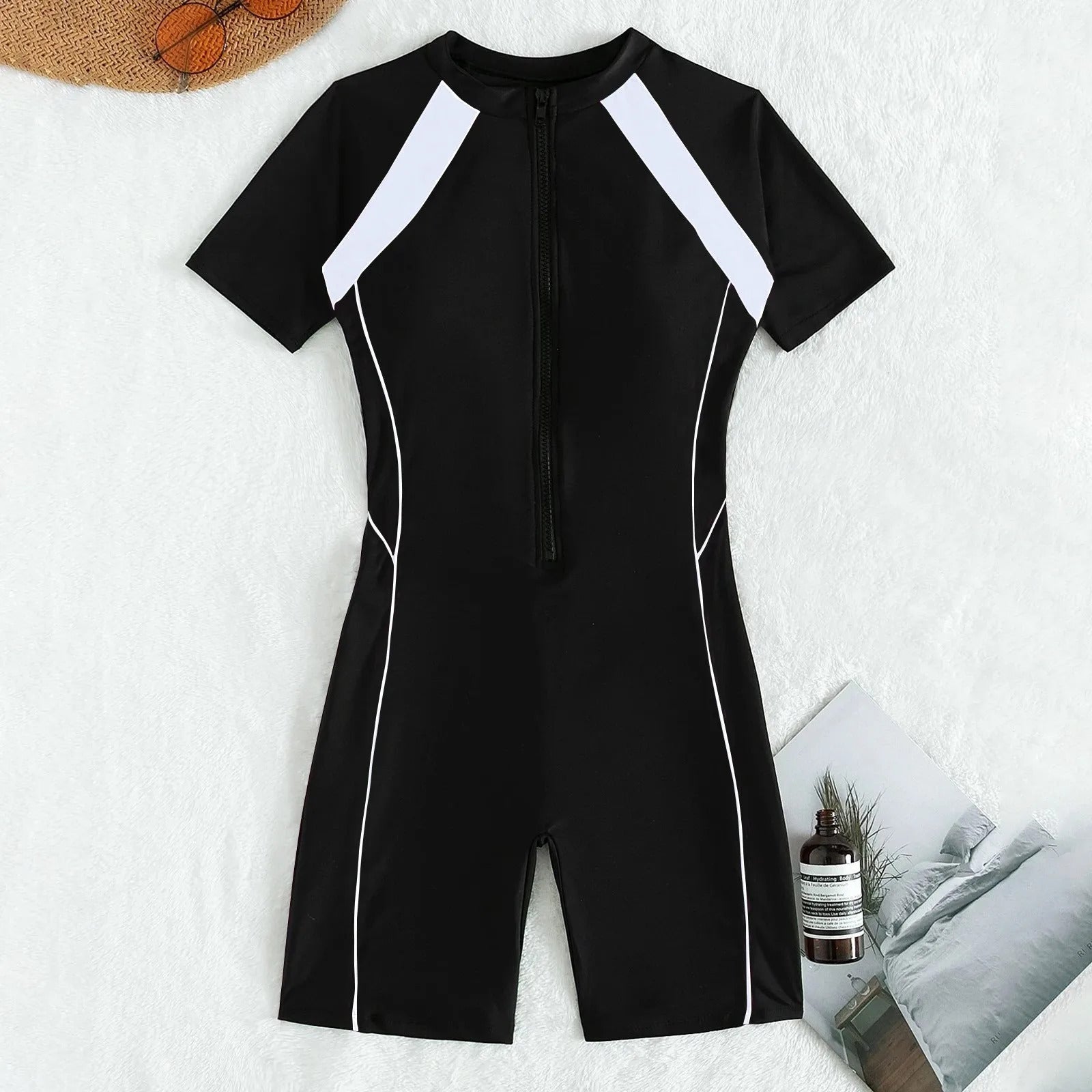 Female Summer One-piece Solid Color Patchwork Flat Angle Short Sleeved Zippered Swimsuit Sun Protection Quick-Drying Swimwear