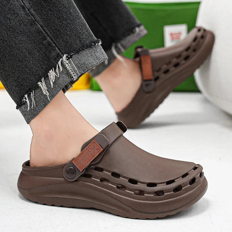 Quick-Dry EVA Solid Color Mens Sandals Fashion Trendy Lightweight Outdoor Travel Essentials Beach Shoes Casual Men’s Slippers