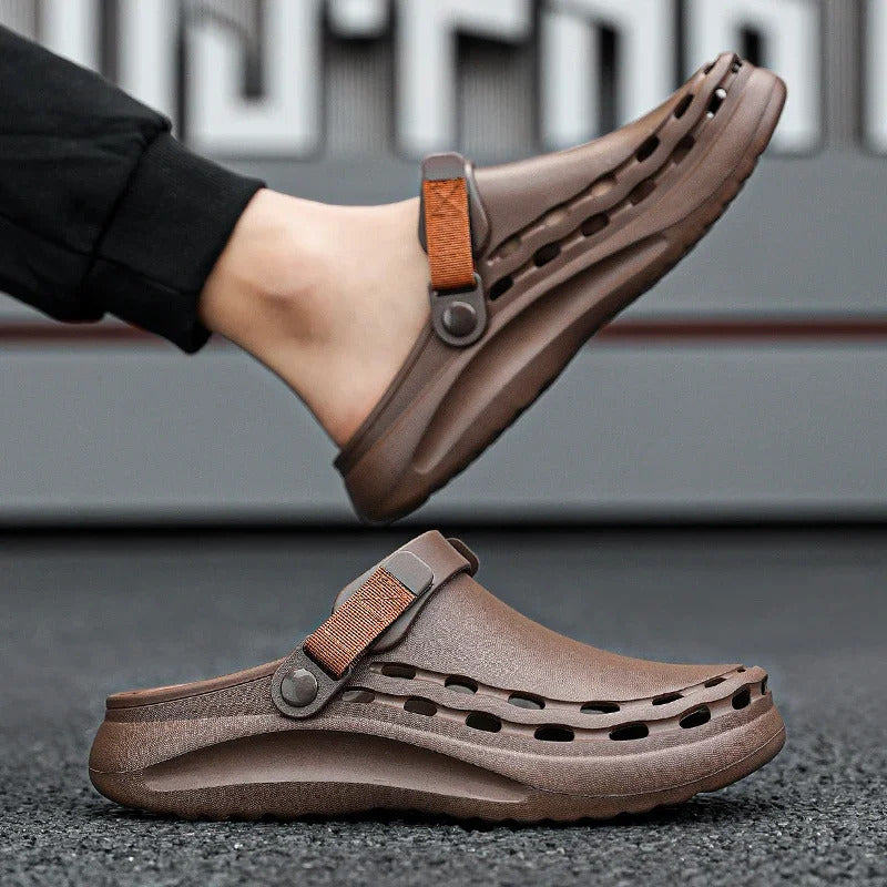 Quick-Dry EVA Solid Color Mens Sandals Fashion Trendy Lightweight Outdoor Travel Essentials Beach Shoes Casual Men’s Slippers