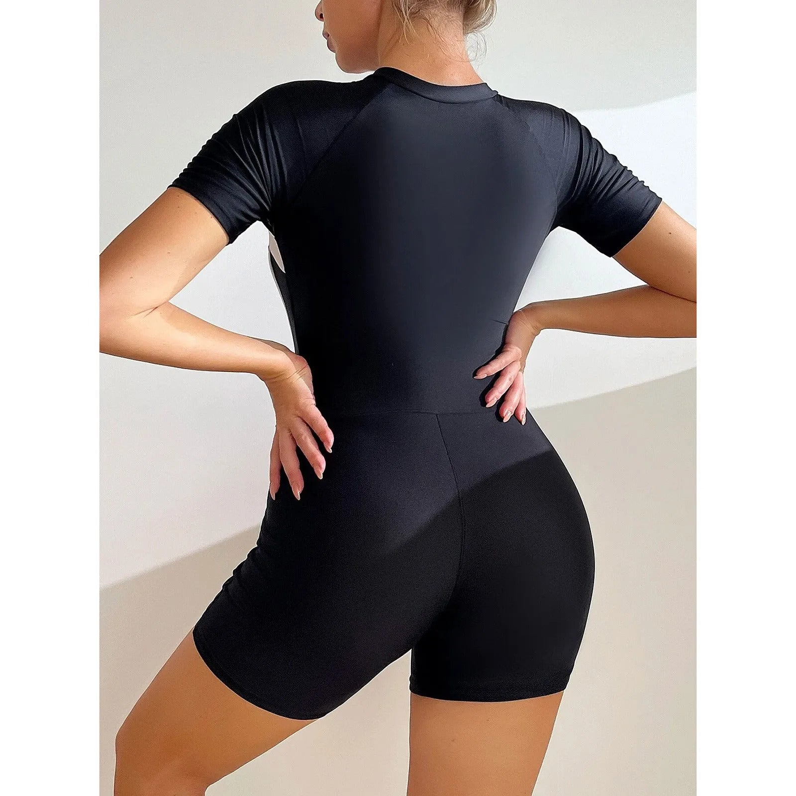 Female Summer One-piece Solid Color Patchwork Flat Angle Short Sleeved Zippered Swimsuit Sun Protection Quick-Drying Swimwear