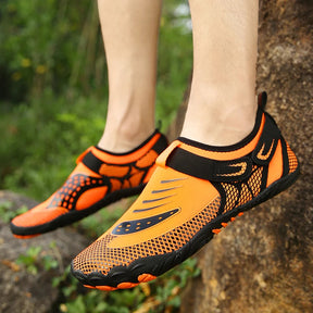 Swimming Shoes Men Beach Aqua Shoes Women Quick Dry Barefoot Upstream Surfing Slippers Hiking Water Shoes Wading Unisex Sneakers