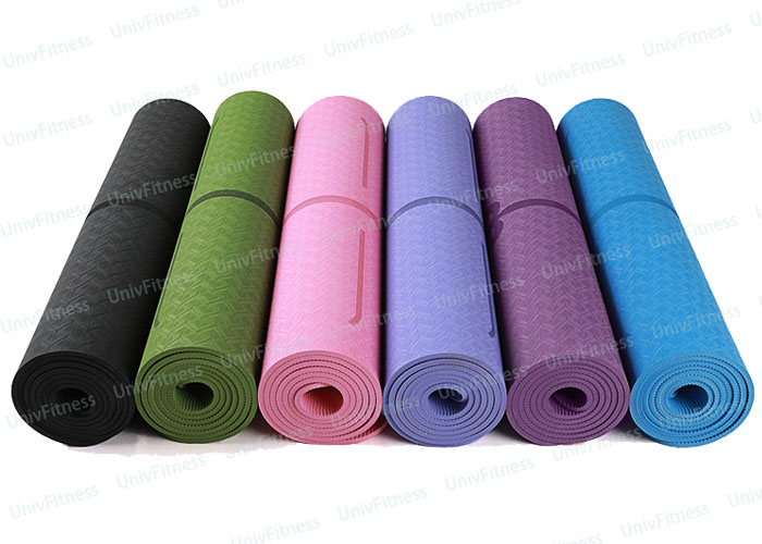 uv21007 tpe yoga mat 2 TPE yoga mat with line position - UnivFitness