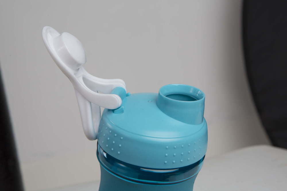 uv32401 2 Protein shaker (UV32401) - Strength & Home Gym - view 2 - UnivFitness