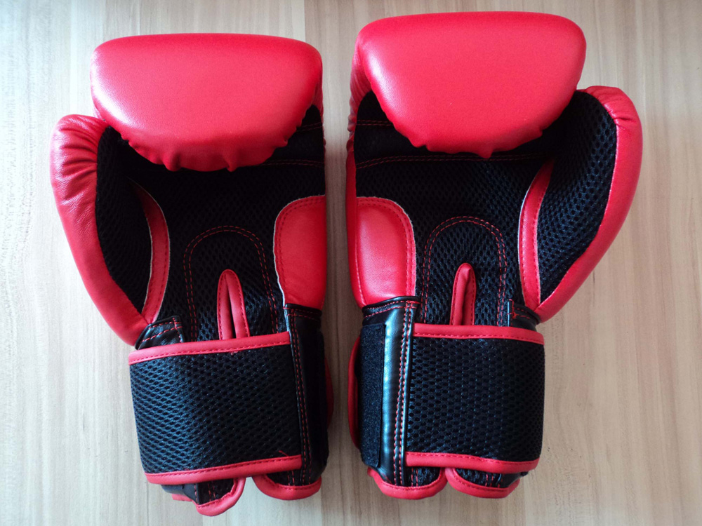 uv62501 11 Boxing punching gloves - UnivFitness