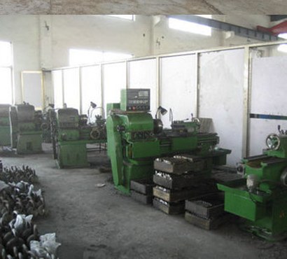 About UnivFitness CNC machining workshop producing weight lifting equipment parts at UnivFitness factory